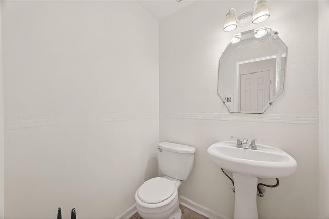 2883 Lost Cove Court, Dickinson, TX 77539