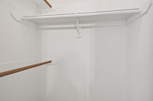 2883 Lost Cove Court, Dickinson, TX 77539