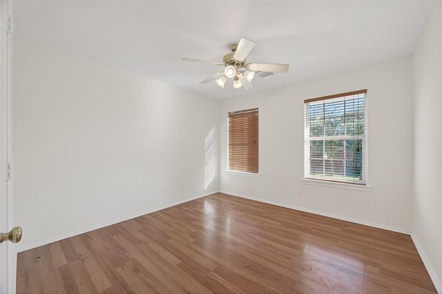 2883 Lost Cove Court, Dickinson, TX 77539