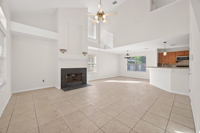 2883 Lost Cove Court, Dickinson, TX 77539