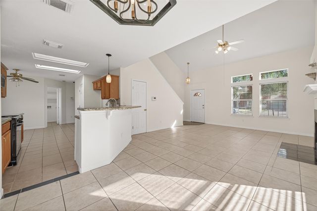 2883 Lost Cove Court, Dickinson, TX 77539