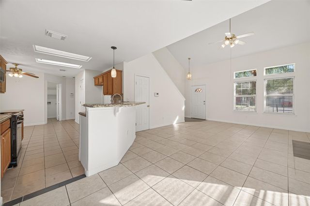 2883 Lost Cove Court, Dickinson, TX 77539