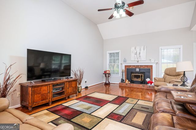 7590 Golden Sands Drive, Cumming, GA 30041