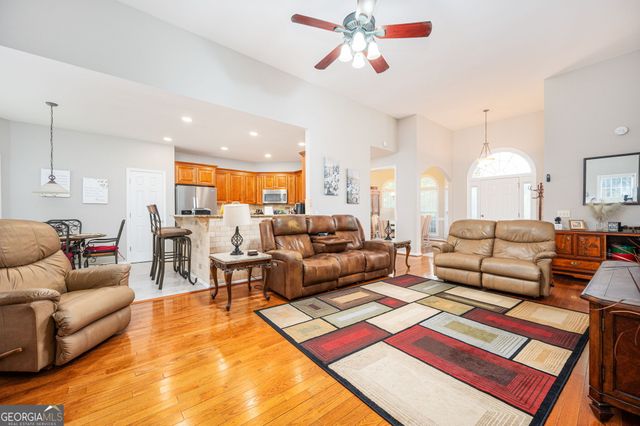 7590 Golden Sands Drive, Cumming, GA 30041
