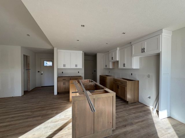 2600 W Pigeon Drive, Ozark, MO 65721