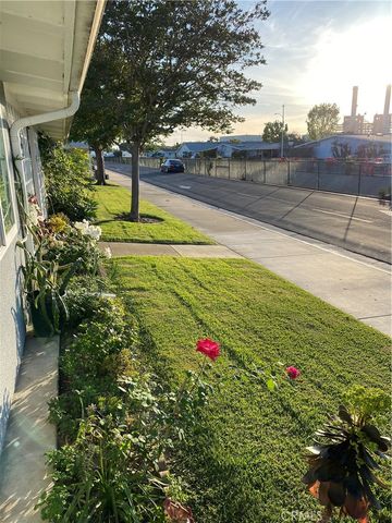 1312 Golden Rain Rd., M2-67I, Seal Beach, CA 90740