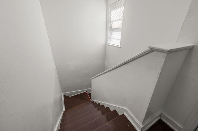 1107 3rd Avenue N, Texas City, TX 77590