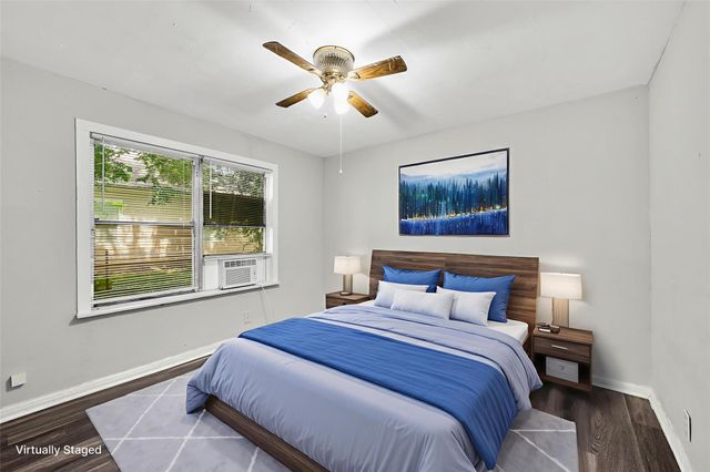 1107 3rd Avenue N, Texas City, TX 77590