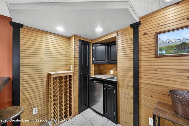 444 Tarleton Avenue, East Lansing, MI 48823