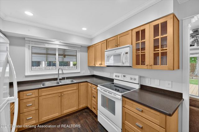 444 Tarleton Avenue, East Lansing, MI 48823