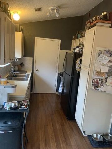 8001 Clydesdale DR A, Austin, TX 78745