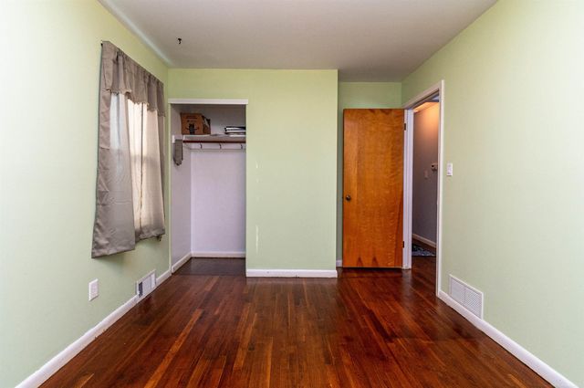 25151 Ford Street, Roseville, MI 48066