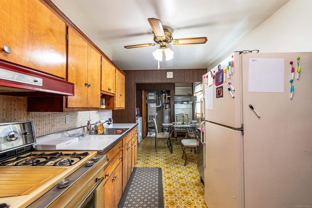 25151 Ford Street, Roseville, MI 48066