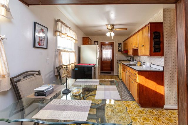 25151 Ford Street, Roseville, MI 48066