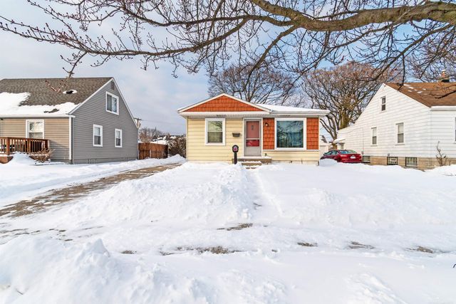 25151 Ford Street, Roseville, MI 48066