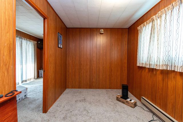 25151 Ford Street, Roseville, MI 48066