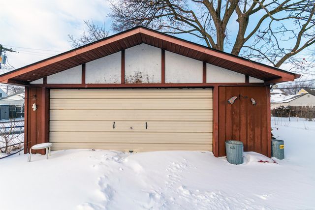 25151 Ford Street, Roseville, MI 48066