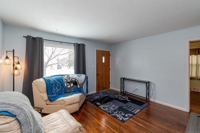 25151 Ford Street, Roseville, MI 48066