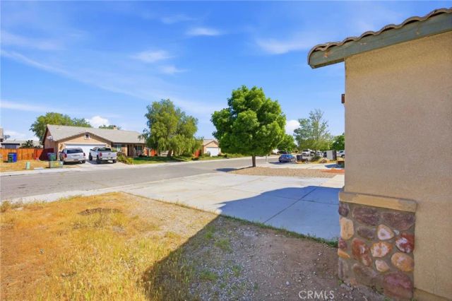 11735 Star, Adelanto, CA 92301