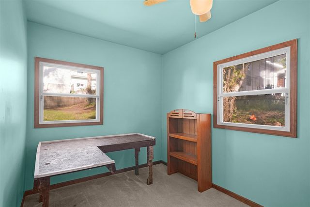 973 Valley Avenue, Grand Rapids, MI 49504