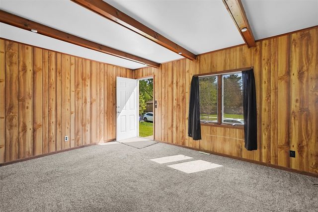 973 Valley Avenue, Grand Rapids, MI 49504