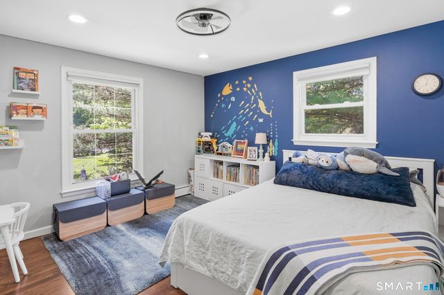 22 Cobblestone Place, Wilton, CT 06897