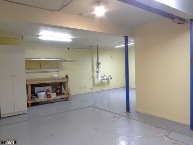 322 RICHARD MINE RD. R1 R1, Rockaway Twp., NJ 07885