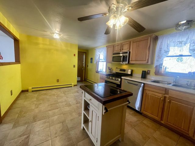 45 Windham Depot Road, Derry, NH 03038