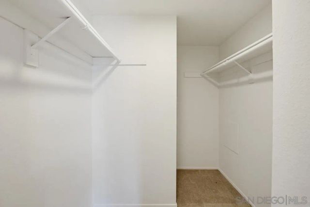 9439 Fairgrove Ln 102, San Diego, CA 92129