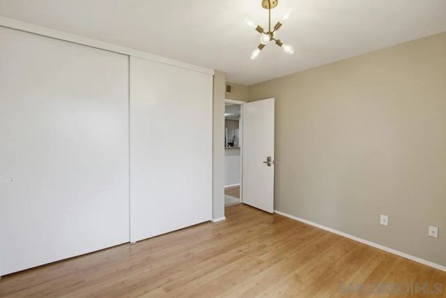 9439 Fairgrove Ln 102, San Diego, CA 92129