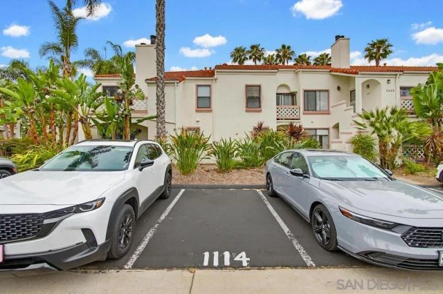 9439 Fairgrove Ln 102, San Diego, CA 92129