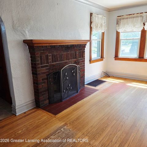 623 Harriet Avenue, Lansing, MI 48917