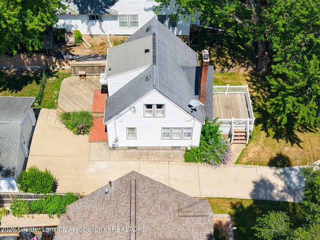 623 Harriet Avenue, Lansing, MI 48917