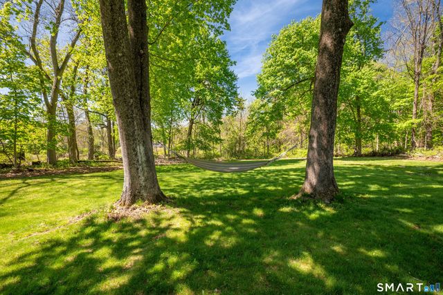 30 Whisconier Road, Brookfield, CT 06804