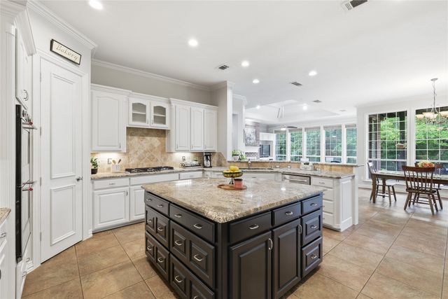 8109 Montpelier Way, Colleyville, TX 76034