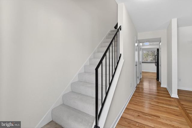 19636 CLUB LAKE RD, Montgomery Village, MD 20886