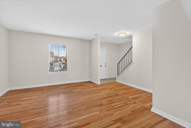 19636 CLUB LAKE RD, Montgomery Village, MD 20886