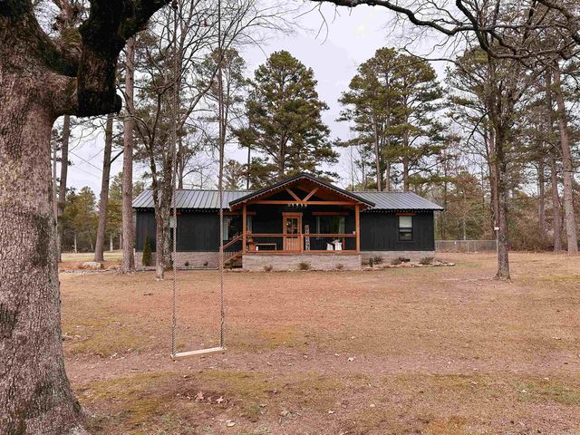 410 Pine Acres, Higden, AR 72067
