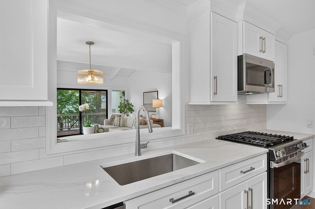71 Dakota Lane A, Stratford, CT 06614