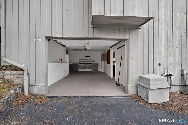 71 Dakota Lane A, Stratford, CT 06614