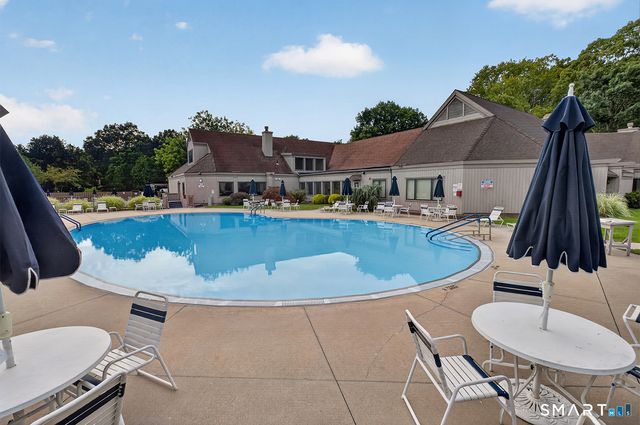 71 Dakota Lane A, Stratford, CT 06614