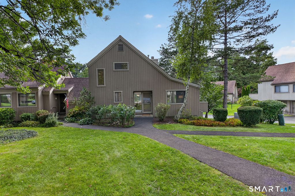 71 Dakota Lane A, Stratford, CT 06614