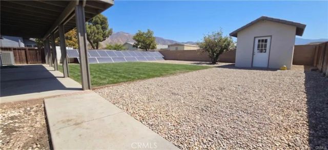 233 Castle Court, San Jacinto, CA 92583