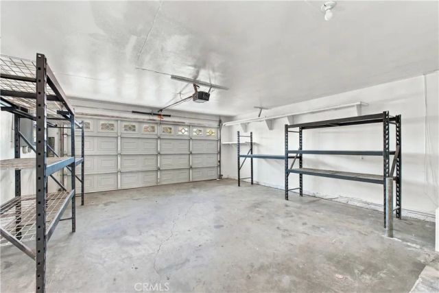 233 Castle Court, San Jacinto, CA 92583