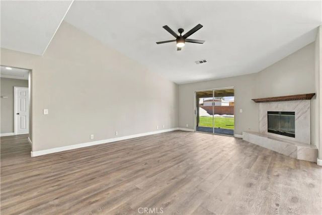 233 Castle Court, San Jacinto, CA 92583