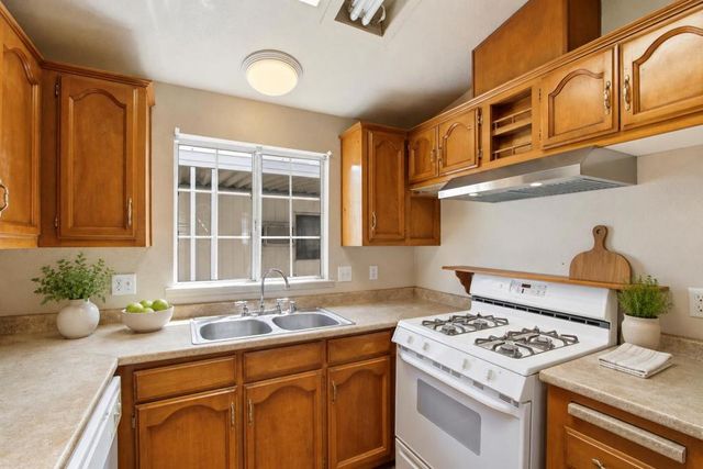510 Saddlebrook Space 80, San Jose, CA 95136