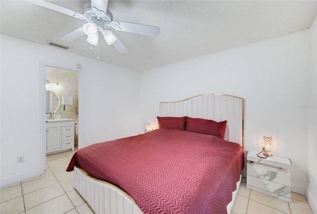2483 LONG MEADOW WAY, Orlando, FL 32817