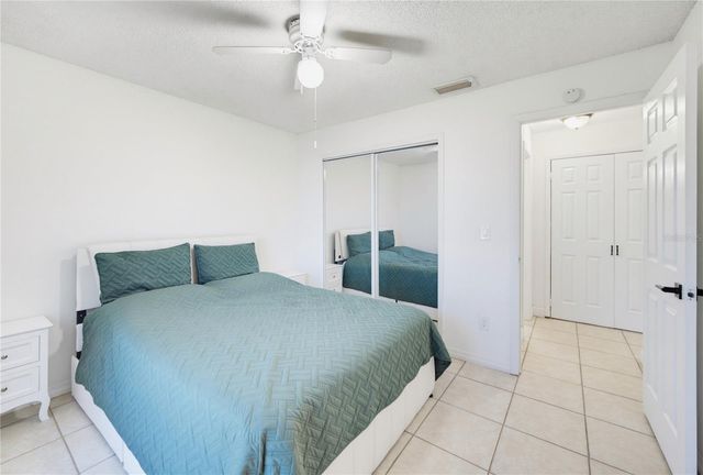 2483 LONG MEADOW WAY, Orlando, FL 32817