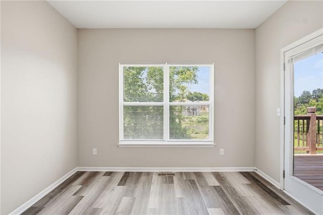 10202 Siena Drive, Peculiar, MO 64078