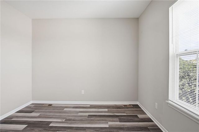 10202 Siena Drive, Peculiar, MO 64078